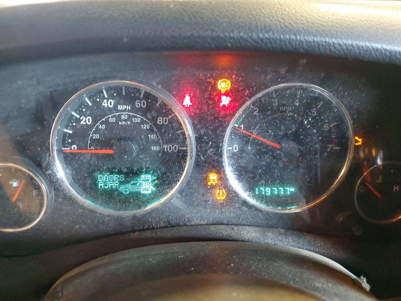 Снимка 9 от търг – 2016 JEEP WRANGLER UNLIMITED с VIN 1C4HJWDG8GL206945