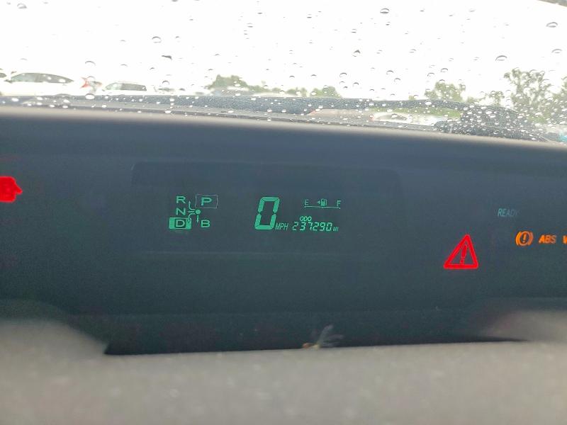 Снимка 9 от търг – 2008 TOYOTA PRIUS с VIN JTDKB20U283365940