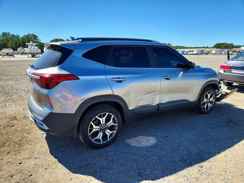Zdjęcie 3 z aukcji – 2021 KIA SELTOS z VIN KNDERCAA1M7056174