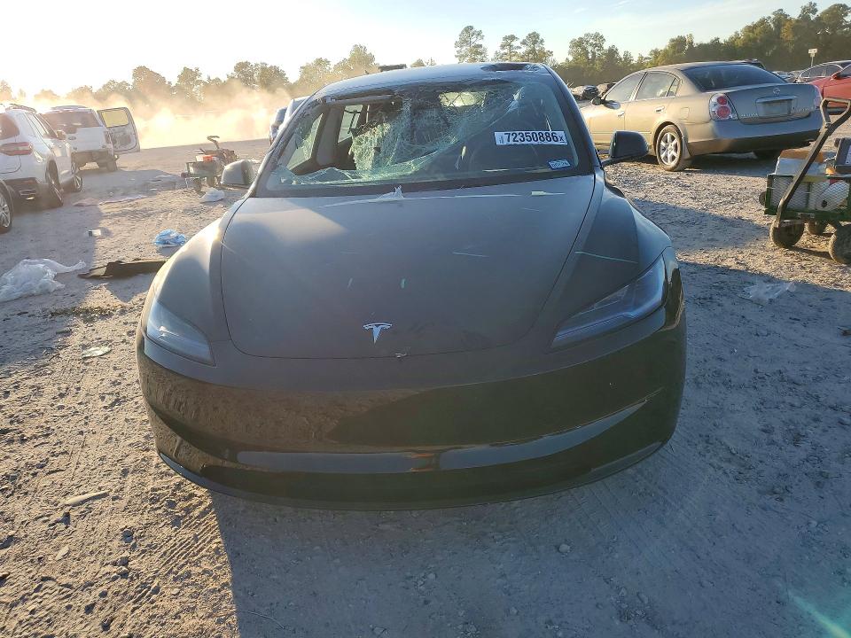 Снимка 5 от търг – 2024 TESLA MODEL 3 с VIN 5YJ3E1EB2RF793010