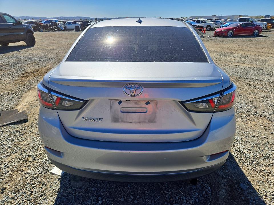Снимка 6 от търг – 2019 TOYOTA YARIS с VIN 3MYDLBYV2KY506914