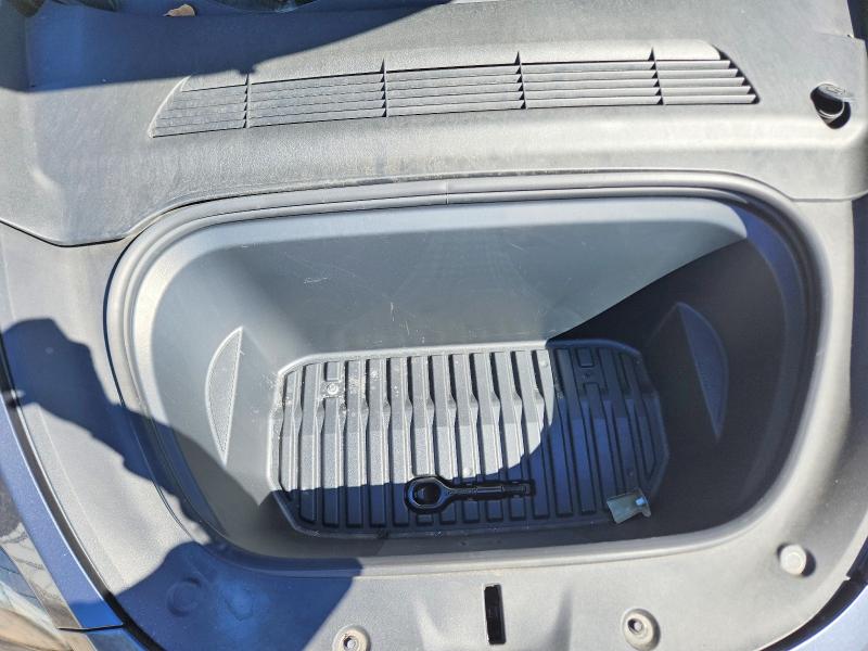 Снимка 12 от търг – 2022 TESLA MODEL Y с VIN 7SAYGDEF5NF505465