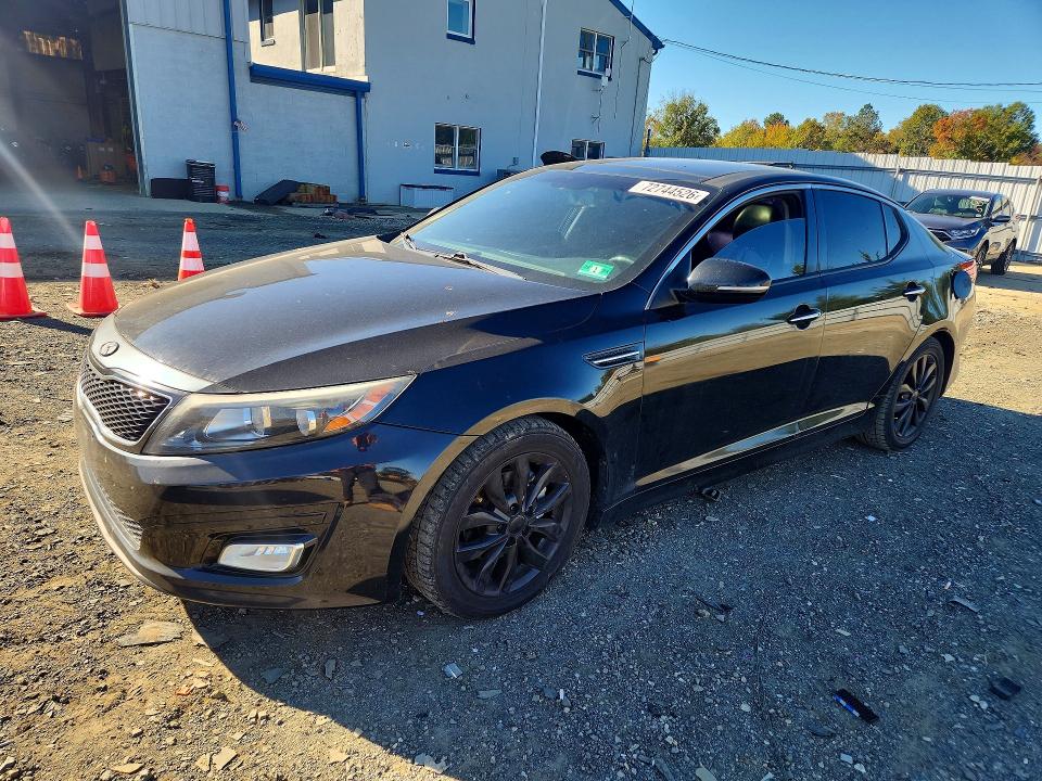 KIA OPTIMA 2014 z numerem VIN 5XXGN4A70EG283394 - Zdjęcie z aukcji