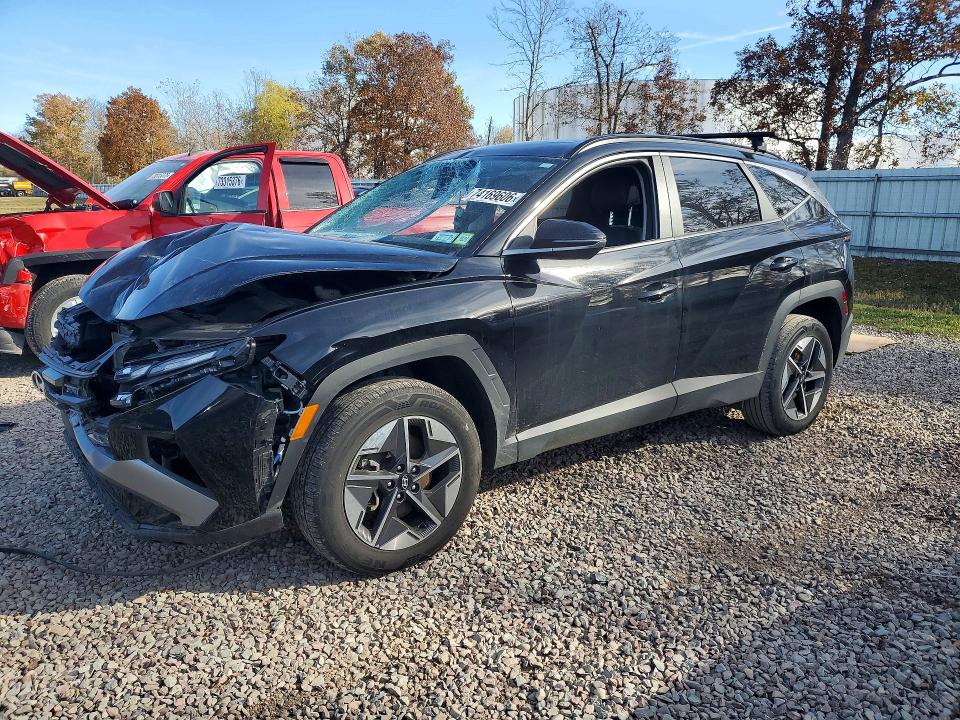HYUNDAI TUCSON 2025 с VIN 3KMJCCDE7SE010552 - Снимка от търг