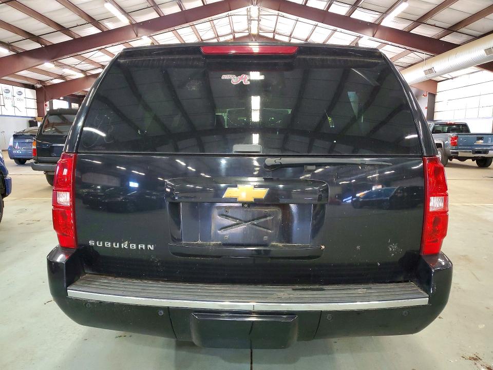 Снимка 6 от търг – 2014 CHEVROLET SUBURBAN с VIN 1GNSKKE76ER128953