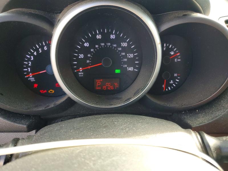 Снимка 9 от търг – 2012 KIA SOUL с VIN KNDJT2A66C7416057