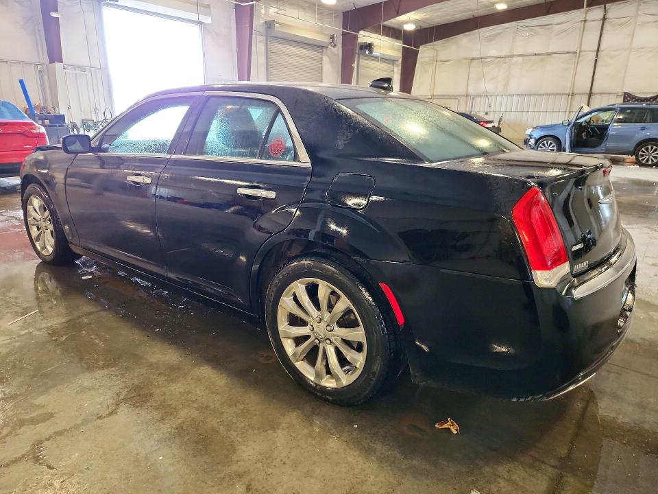 صورة رقم 2 من المزاد - 2019 CHRYSLER 300 مع VIN 2C3CCAKG4KH543021