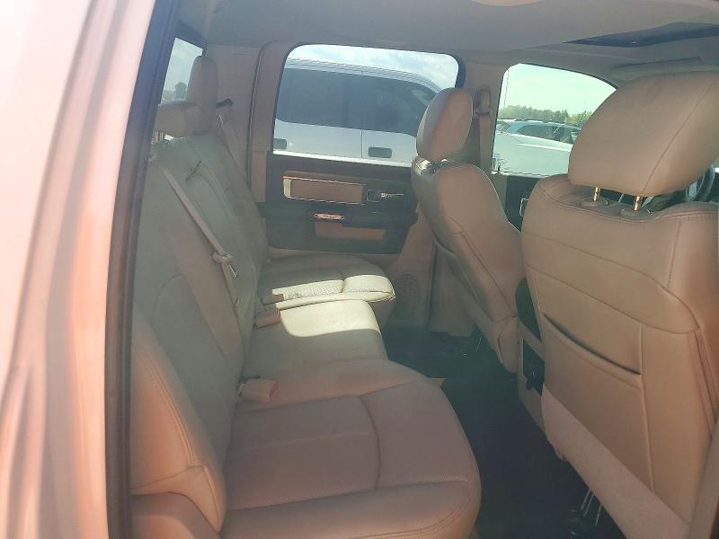Photo 10 from auction – 2018 RAM 1500 with VIN 1C6RR6NTXJS100509