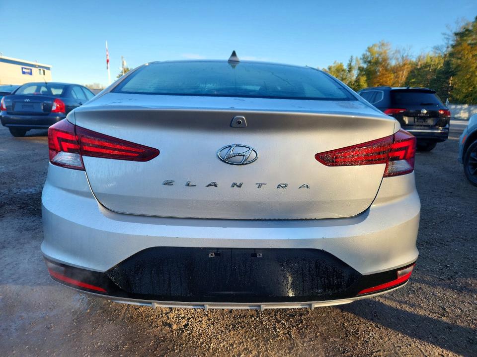 Снимка 6 от търг – 2020 HYUNDAI ELANTRA с VIN KMHD84LF1LU998816