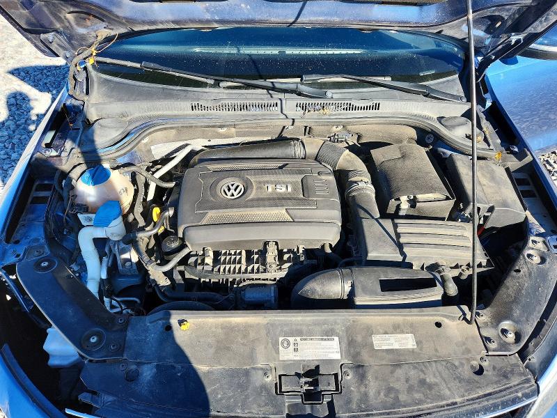 Photo 11 from auction – 2015 VOLKSWAGEN JETTA with VIN 3VWD17AJ2FM281736
