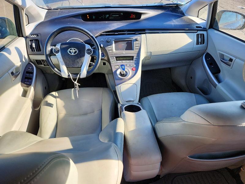 Фото 8 с аукциона – 2014 TOYOTA PRIUS с VIN JTDKN3DU5E1750729