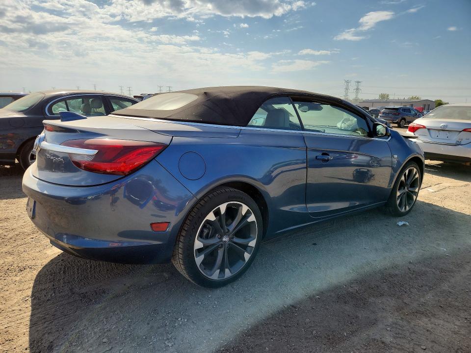 Снимка 3 от търг – 2017 BUICK CASCADA с VIN W04WH3N51HG022093