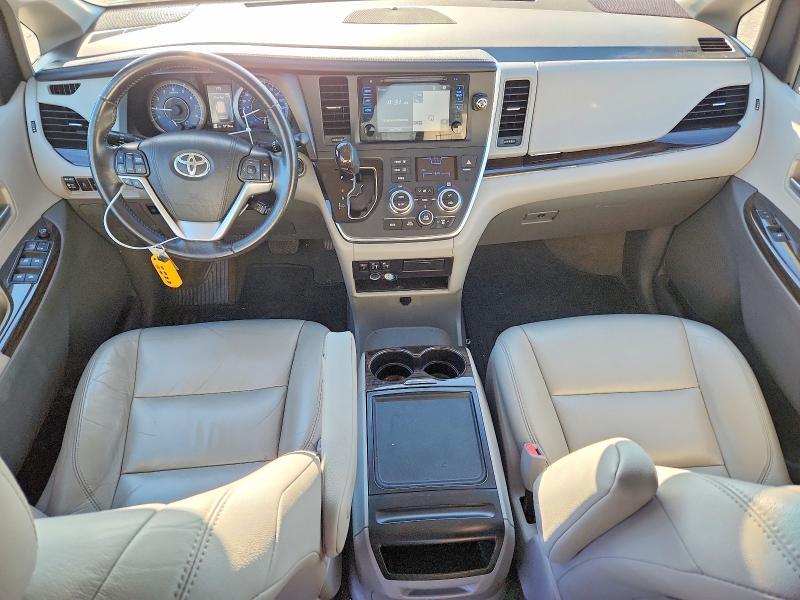 Снимка 8 от търг – 2016 TOYOTA SIENNA с VIN 5TDYK3DC6GS758323