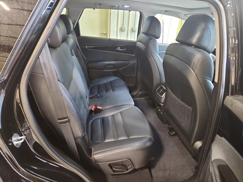 Photo 11 from auction – 2017 KIA SORENTO with VIN 5XYPKDA53HG337729