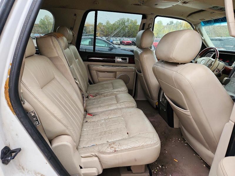Снимка 11 от търг – 2003 LINCOLN NAVIGATOR с VIN 5LMFU27R33LJ01012