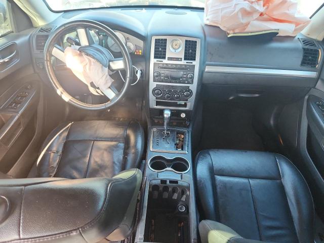 Фото 8 с аукциона – 2010 CHRYSLER 300 с VIN 2C3CA5CV1AH195655
