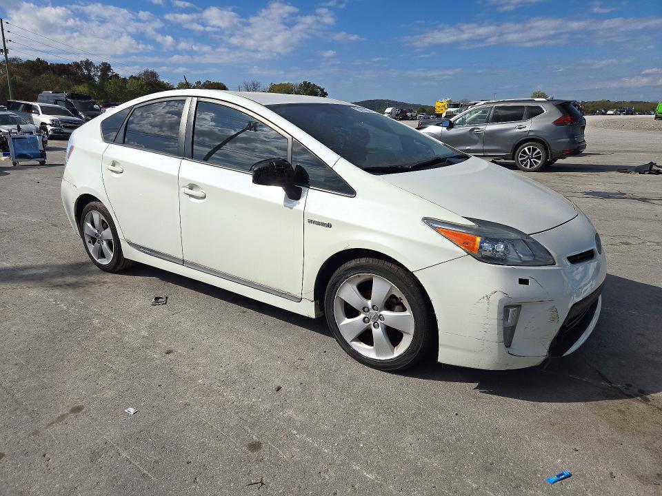 Photo 4 from auction – 2014 TOYOTA PRIUS with VIN JTDKN3DU0E1838393