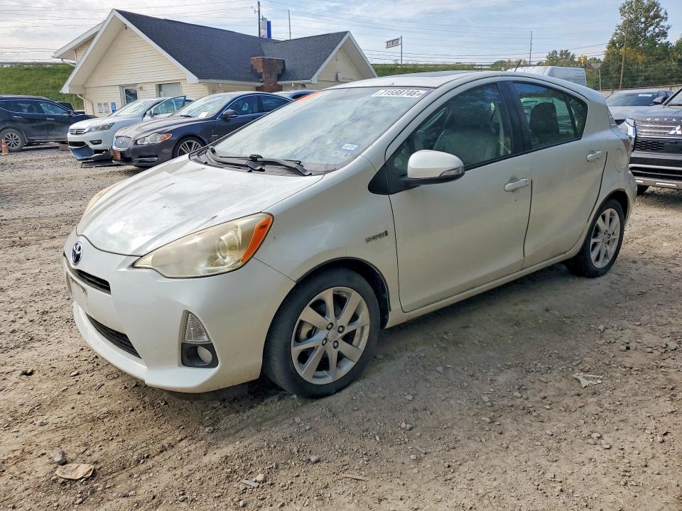 2013 TOYOTA PRIUS C - Търг №71598746
