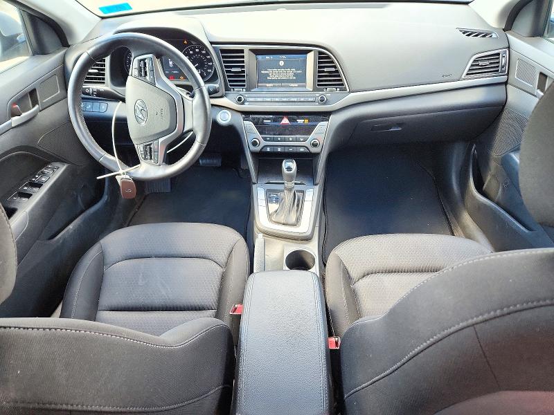 Снимка 8 от търг – 2017 HYUNDAI ELANTRA с VIN KMHD84LF0HU379311