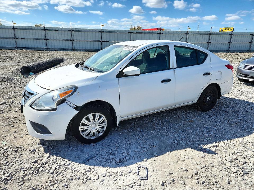NISSAN VERSA 2016 مع رقم تعريف المركبة 3N1CN7AP5GL917115 - صورة من المزاد
