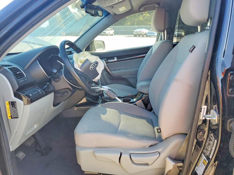 Снимка 7 от търг – 2014 KIA SORENTO с VIN 5XYKT4A63EG548635