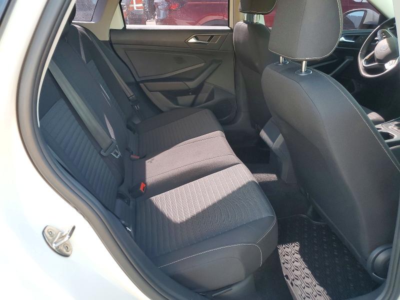 Photo 10 from auction – 2024 VOLKSWAGEN JETTA with VIN 3VW5M7BU9RM100382