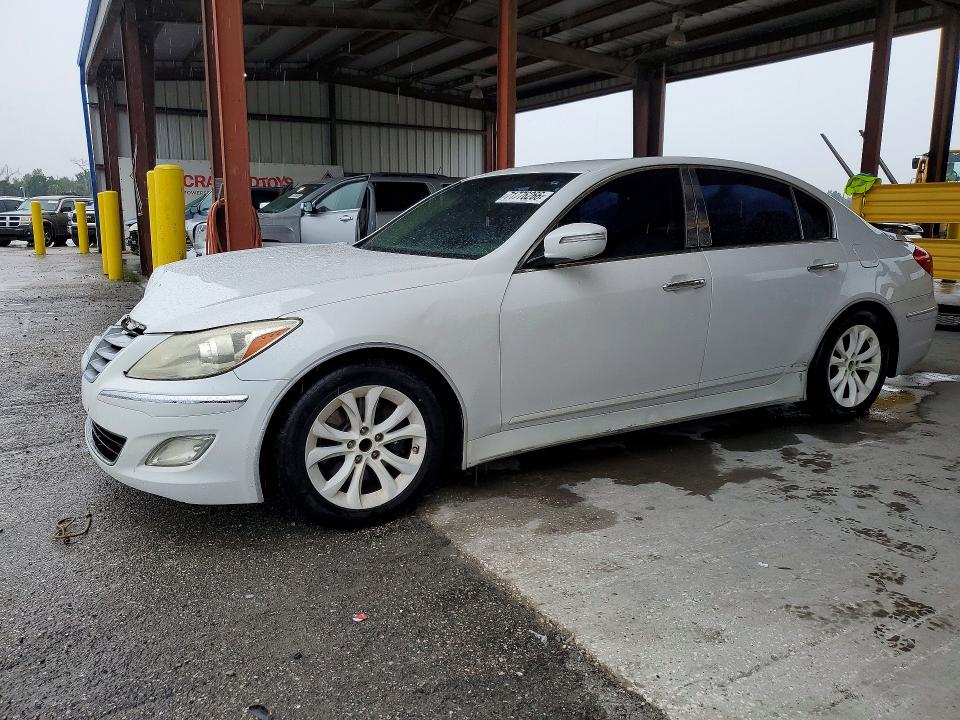 HYUNDAI GENESIS 2013 with VIN KMHGC4DD2DU237156 - Photo from auction