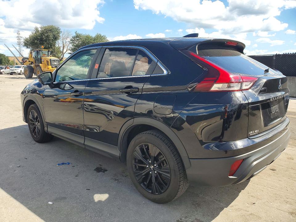 Photo 2 from auction – 2022 MITSUBISHI ECLIPSE CROSS with VIN JA4ASVAA4NZ057415