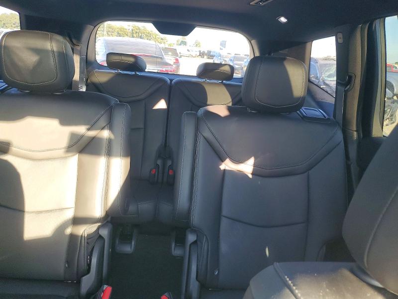 Photo 10 from auction – 2023 CADILLAC XT6 with VIN 1GYKPCRS9PZ179732