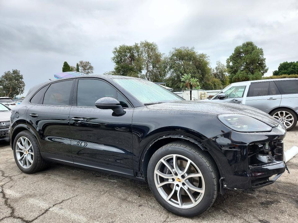 Zdjęcie 4 z aukcji – 2024 PORSCHE CAYENNE z VIN WP1AA2AY0RDA12350