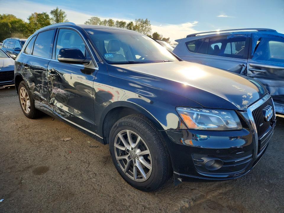 Photo 4 from auction – 2010 AUDI Q5 with VIN WA1LKAFP1AA046069