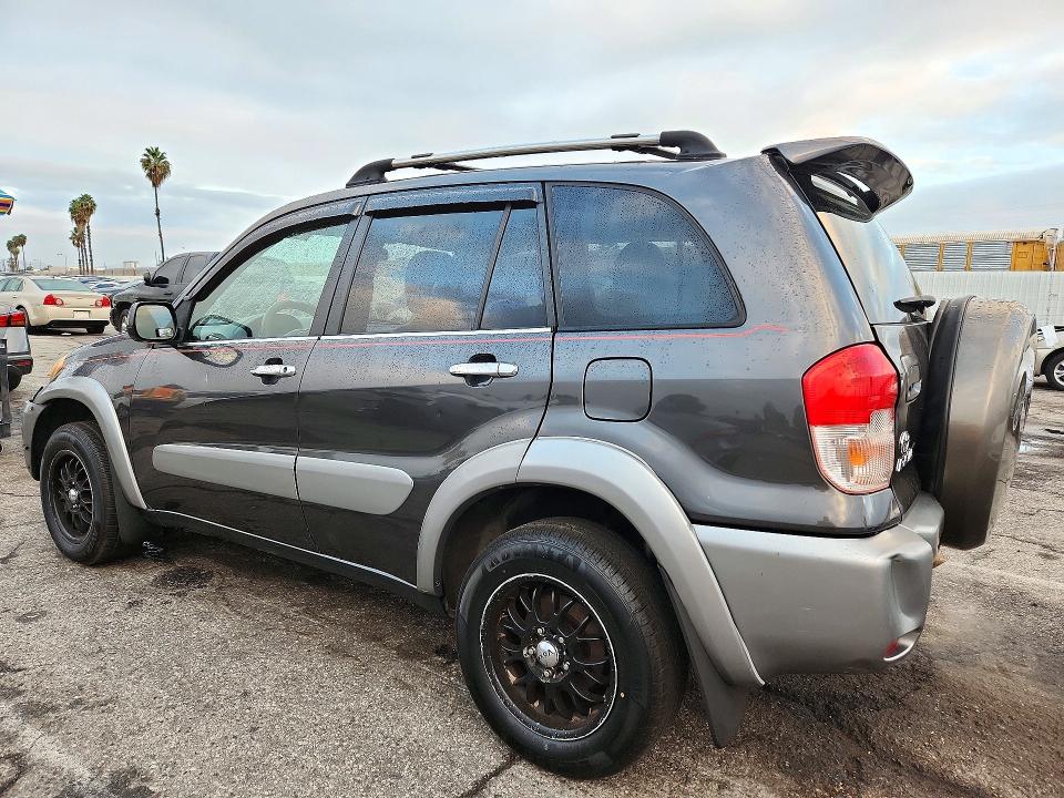 Photo 2 from auction – 2003 TOYOTA RAV4 with VIN JTEGH20V830104640