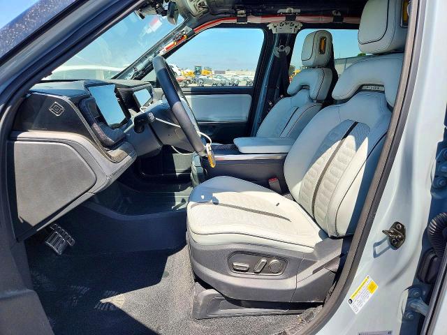 Photo 7 from auction – 2023 RIVIAN R1S with VIN 7PDSGABA5PN023814