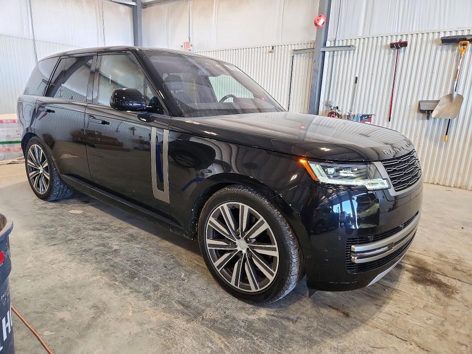 Снимка 4 от търг – 2023 LAND ROVER RANGE ROVER с VIN SALKP9FU8PA029648