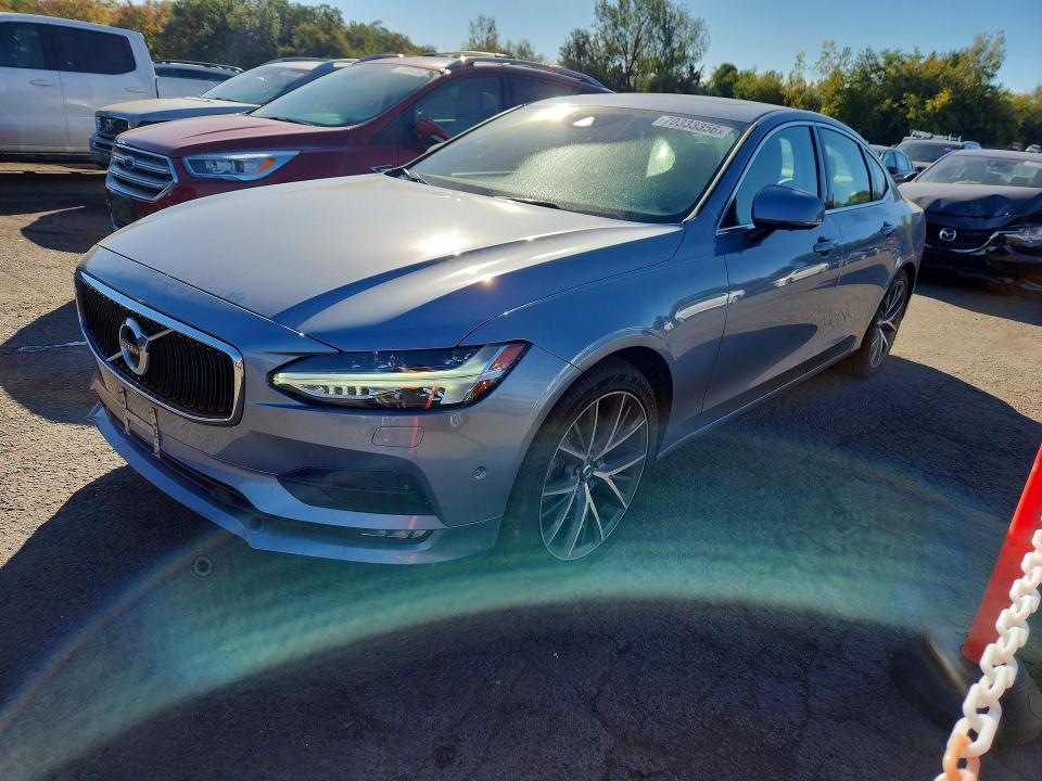 Foto 1 de la subasta – 2017 VOLVO S90 con VIN YV1A22MK9H1015411