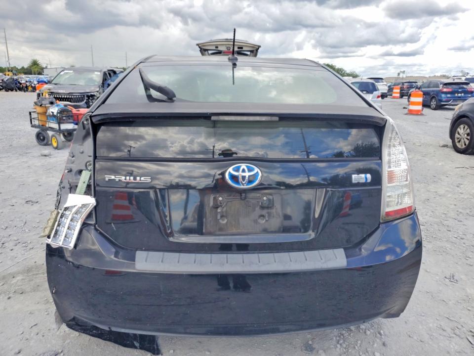 Foto 6 de la subasta – 2011 TOYOTA PRIUS con VIN JTDKN3DU3B0291198