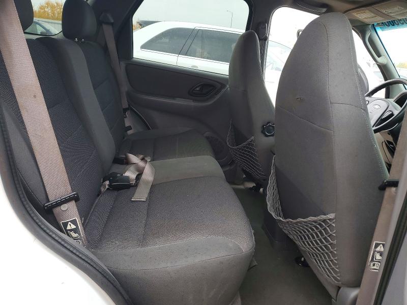 Снимка 11 от търг – 2001 FORD ESCAPE с VIN 1FMYU04111KF60623