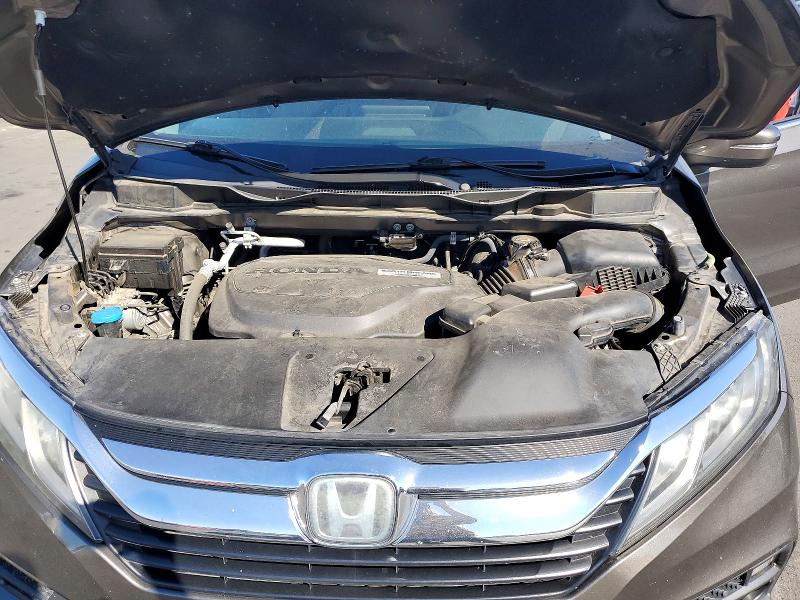Снимка 12 от търг – 2020 HONDA ODYSSEY с VIN 5FNRL6H78LB056101