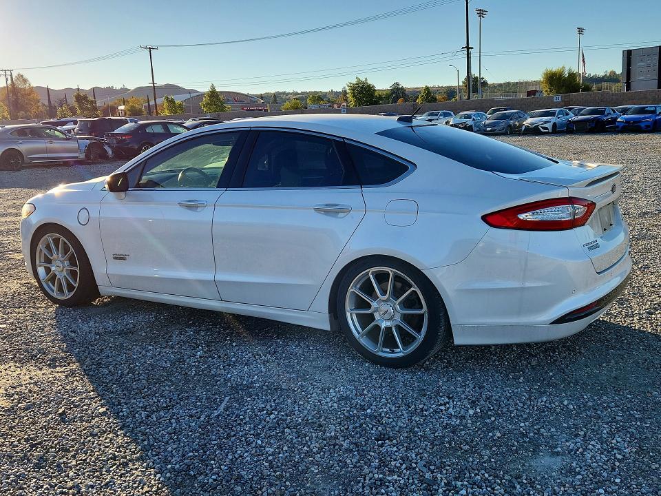 Фото 2 с аукциона – 2016 FORD FUSION с VIN 3FA6P0SU2GR193614