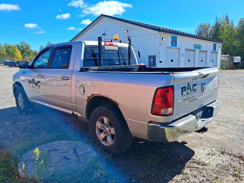 Снимка 2 от търг – 2012 DODGE RAM 1500 с VIN 1C6RD7LT8CS243405