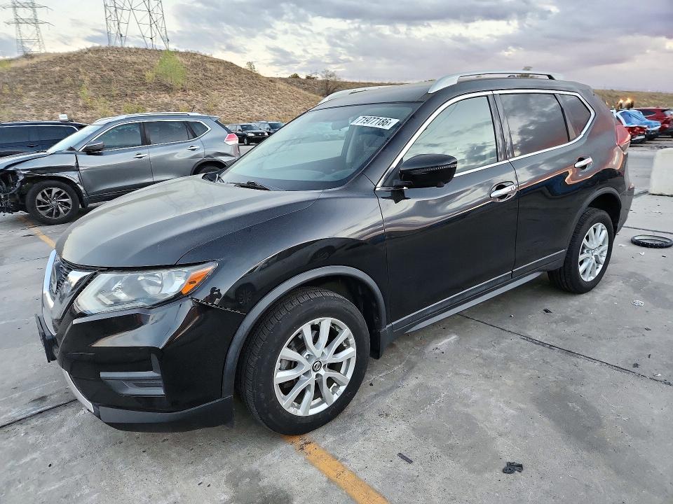 NISSAN ROGUE 2018 with VIN 5N1AT2MV5JC810507 - Photo from auction