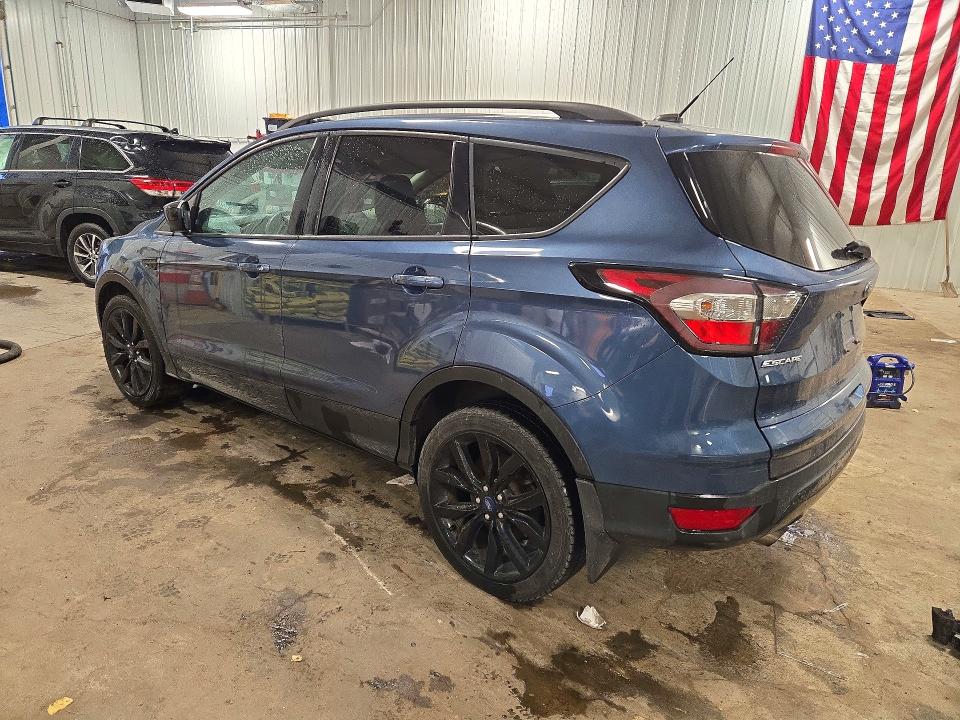 Zdjęcie 2 z aukcji – 2018 FORD ESCAPE z VIN 1FMCU9GD0JUA72093
