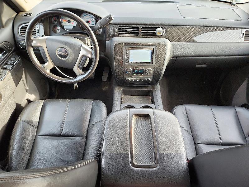 Снимка 8 от търг – 2010 GMC SIERRA с VIN 3GTRKWE30AG117890