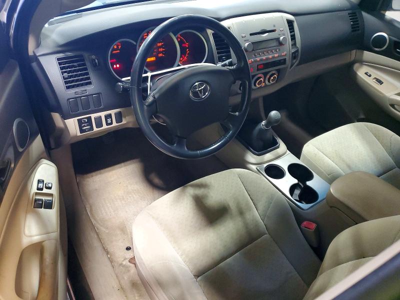 Снимка 8 от търг – 2005 TOYOTA TACOMA с VIN 5TEUX42N05Z115346