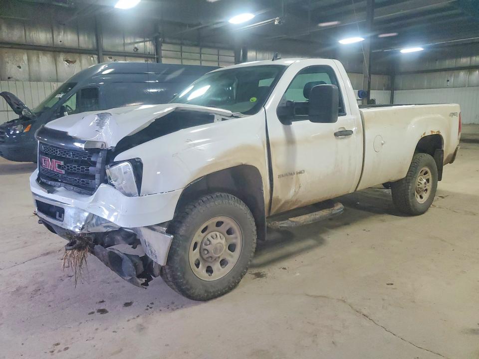 صورة رقم 1 من المزاد - 2014 GMC SIERRA مع VIN 1GT322CG9EF138359