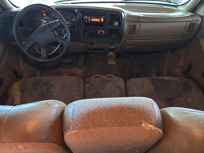 Photo 8 from auction – 2005 CHEVROLET SILVERADO with VIN 1GCEC19X85Z327185