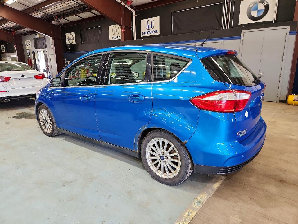Photo 2 from auction – 2013 FORD C-MAX with VIN 1FADP5CU8DL507537