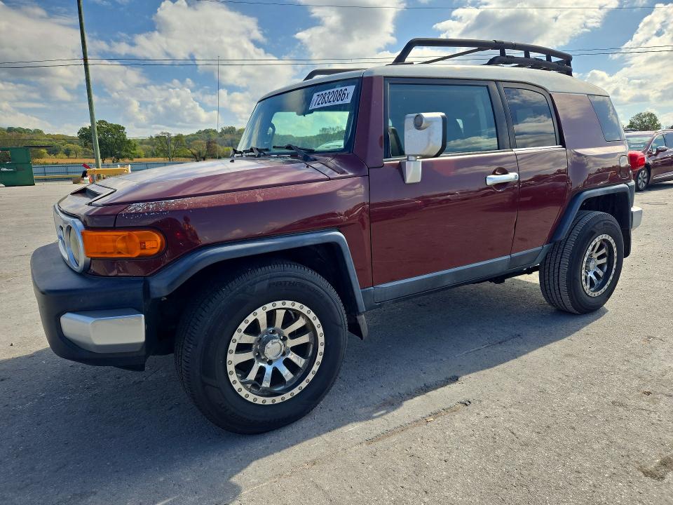 TOYOTA FJ CRUISER 2008 с VIN JTEZU11F68K002769 - Снимка от търг