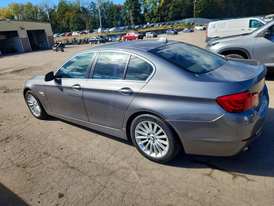 Foto 2 de la subasta – 2011 BMW 535 con VIN WBAFU7C54BC780937
