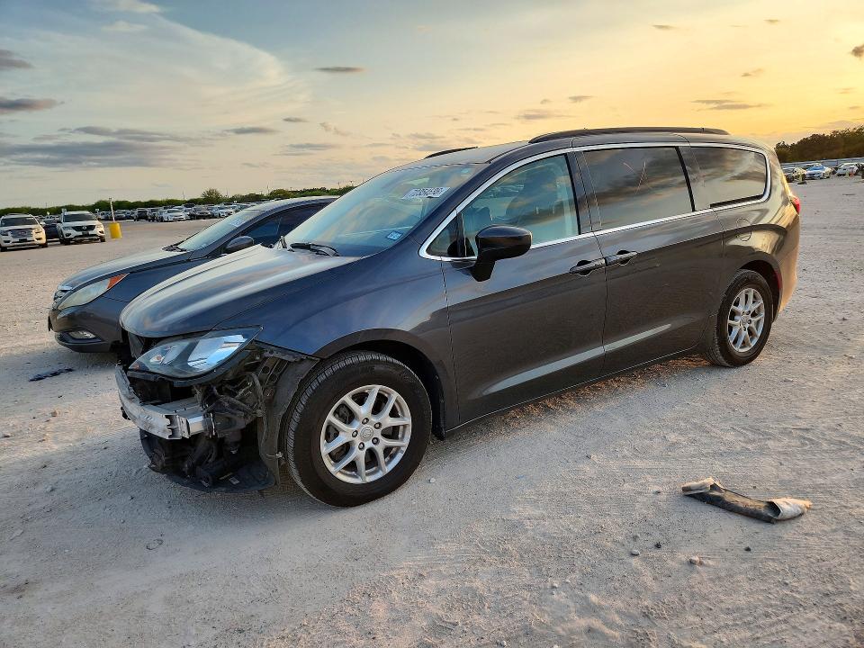 CHRYSLER VOYAGER 2020 с VIN 2C4RC1DGXLR163874 - Снимка от търг
